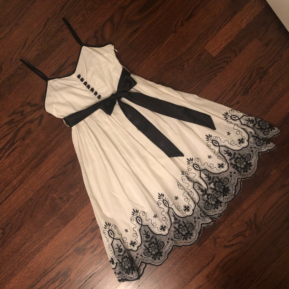 White and Black lace dress with cute bow!